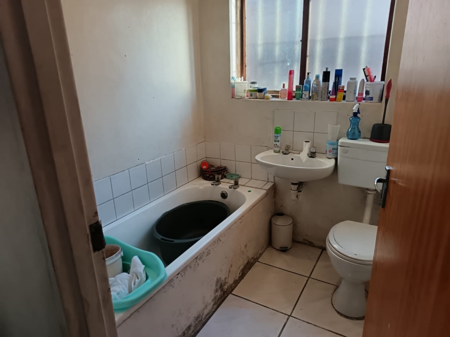2 Bedroom Property for Sale in Philippi Western Cape